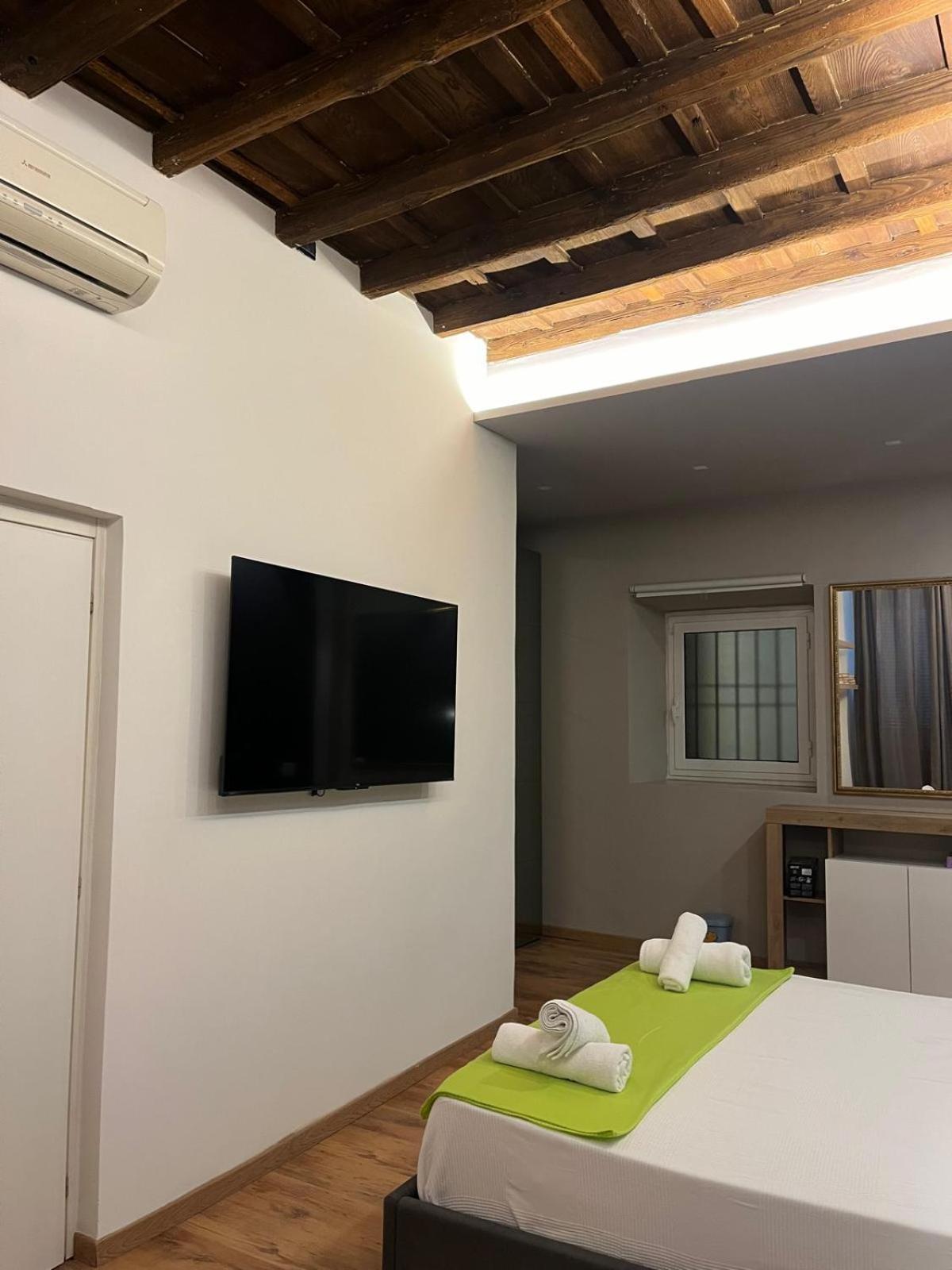 Sweet House Campo De' Fiori Apartment โรม ภายนอก รูปภาพ