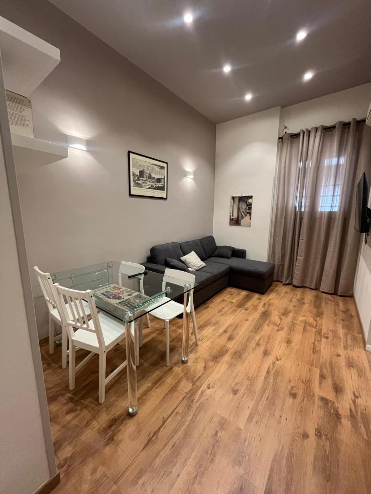 Sweet House Campo De' Fiori Apartment โรม ภายนอก รูปภาพ
